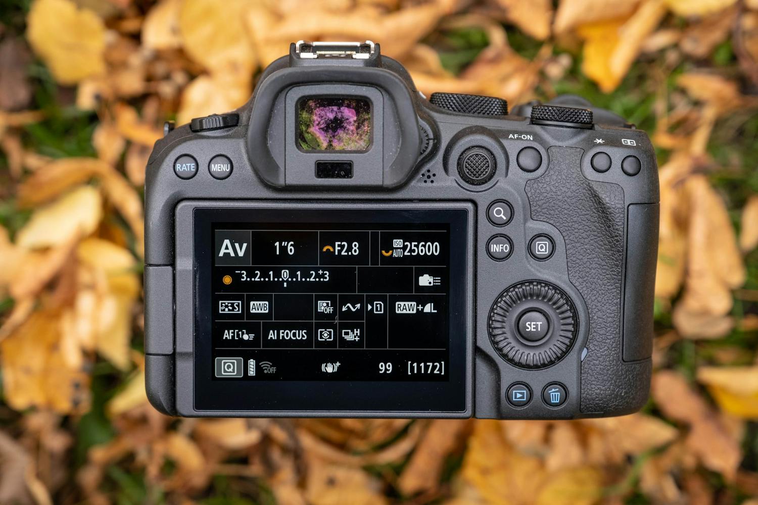 canon eos r6 markii skaerm min Canon EOS R6 Mark II